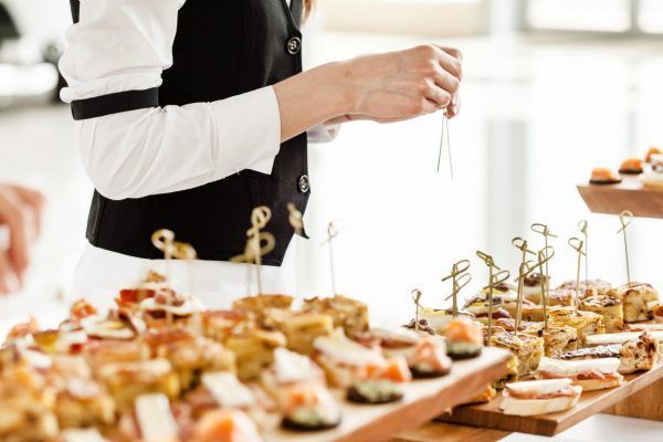 Formación Aprovisionamiento y montaje para servicios de catering